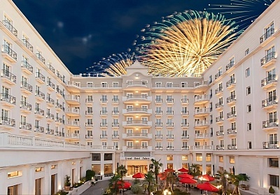Нова година: Луксозен престой в Grand Hotel Palace, Солун!