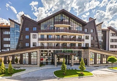 Нова Година в Terra Complex****, до Банско! 3 нощувки, закуски и вечери, едната Празнична + басейн и СПА