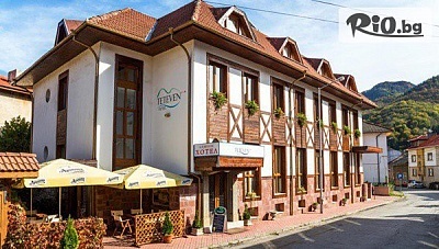 Нова година в Хотел Тетевен със закуски, вечери и ползване на сауна