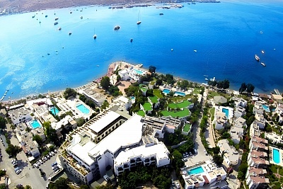 Отдих на първа линия в Бодрум - самолетен билет и 7 нощувки в Royal Asarlik Beach Hotel & SPA