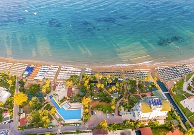 На първа линия в Алания с Ultra All Inclusive и басейни