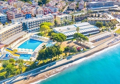 На първа линия в Бодрум! Полет от София + 7 All Inclusive нощувки за ДВАМА в ROYAL BEACH CLUB 4*