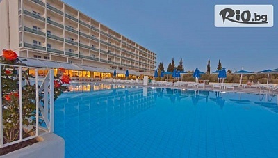 На първа линия в о-в Евия, Гърция! 5 или 7 нощувки на база All Inclusive + басейн, чадър и шезлонг в Palmariva Beach Hotel 4*, от Ambotis Holidays