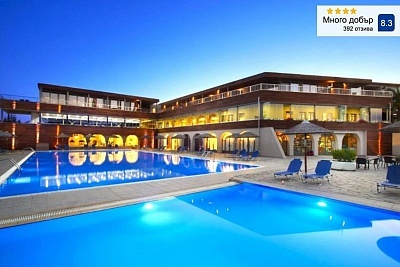 Почивка на първа линия в Хотел Blue Dolphin, Гърция с полупансион
