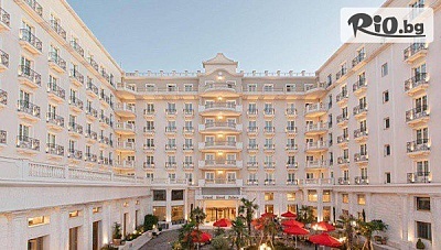 Петзвездна Нова година в Grand Hotel Palace Солун: Уют, шик и празнични вечери