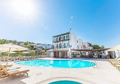 30м от плажа в Бодрум с полет от София и 7 нощувки All Inclusive за двама