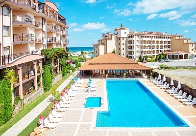 На 50м. от плажа в Царево! Нощувка на човек на база All Inclusive + 3 басейна и анимация + чадър и шезлонг на плажа от хотел Саут Бийч****. ДЕТЕ до 11.99г. БЕЗПЛАТНО