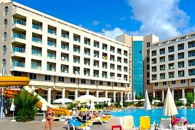 Почивка в Алания, Турция: незабравими 7 нощувки на база All Inclusive в Miarosa Konaklı Garden 4*