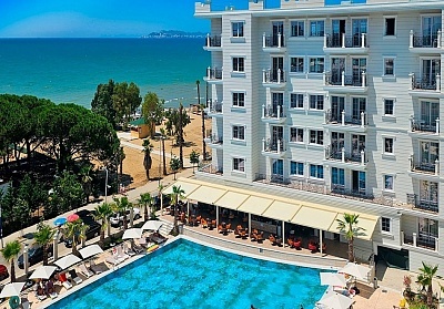 Почивка в Албания в хотел Амелия маре 5* ! Транспорт + 7 нощувки на човек на база All inclusive от ТА Надрумтур