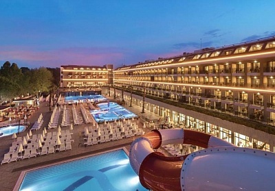 Почивка в AYDINBEY QUEENS PALACE & SPA 5*, Белек, Турция! Чартърен полет от София + 7 нощувки на човек на база Ultra All Inclusive