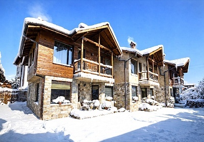 Почивка в Банско: Нощувка за 5 човека в модерна самостоятелна къща