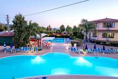 Почивка на брега в Калабрия, Италия: 7 нощувки в CLUB ESSE AQUILIA 4*