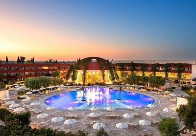 Почивка в CALANE VILLAGE 4*, Пулия, Италия. Чартърен полет от София + 7 нощувки със закуски, обеди и вечери на човек