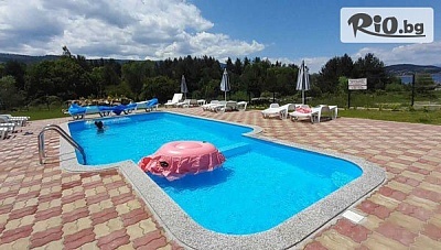 Почивка в Цигов чарк в самостоятелна къща с басейн и джакузи