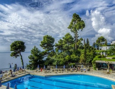 Почивка в Corfu Holiday Palace Hotel, о. Корфу, на цена от 92.00 лв.