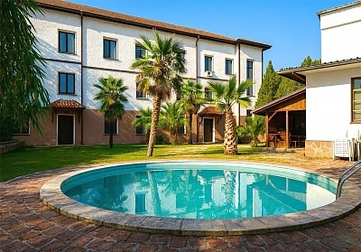 Почивка в Дряново: Самостоятелна вила за 23 души в къща за гости