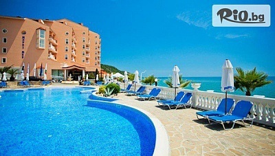 Почивка на Елените от 21 Юни до 8 Септември! All Inclusive нощувка + басейн и Аквапарк + Безплатно за дете до 11.99 г., от Хотел Роял Бей 4*