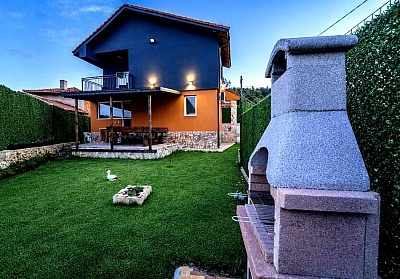 Почивка в Хисаря: Нощувка за двама или наем на къща Катлея