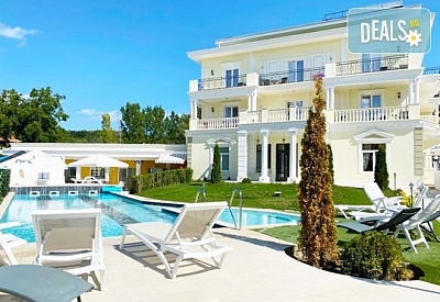 Почивка в хотел Алексион Палас, Огняново: Нощувка със закуска и вечеря, вътрешен минерален басейн