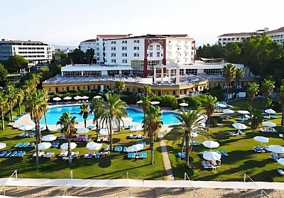 Почивка в хотел Cesars Resort Side 5*, Сиде, Турция! Автобусен транспорт + 7 нощувки на човек на база Ultra All inclusive + басейни и водни пързалки! Дете до 11.99 безплатно