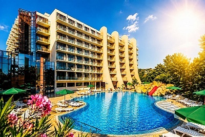 Почивка в хотел Хелиос Спа, Златни пясъци с All Inclusive и басейни