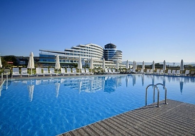 Почивка в хотел RAYMAR RESORT & AQUA 5*, Сиде, Турция! Автобусен транспорт + 7 нощувки на база Ultra Аll Inclusive на човек + басейни