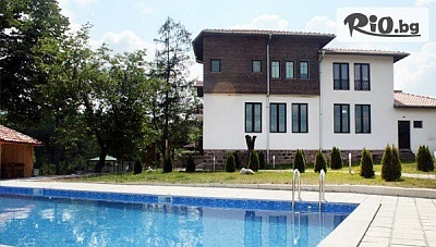 Почивка в хотел Шато Слатина край Вършец - нощувка със закуска и вечеря + минерален басейн
