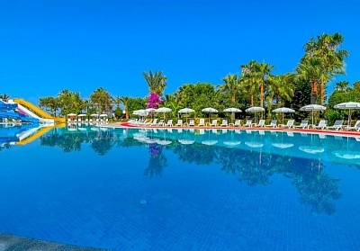  Почивка в хотел STELLA BEACH HOTEL 5*, Алания, Турция. Чартърен полет от София + 7 нощувки на човек на база All Inclusive + басейни и водни пързалки 