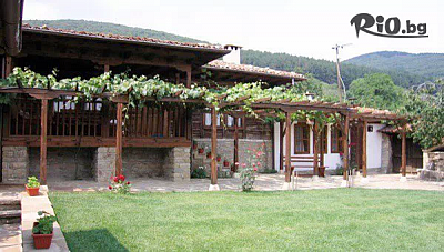 Почивка в Къщата с Лозницата, Жеравна до края на Април с нощувка и закуска