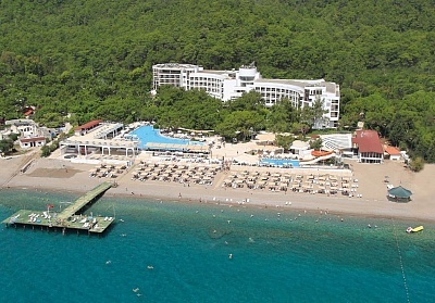 Почивка в Кемер, Турция! Транспорт + 7 нощувки на база Ultra All Inclusive + басейни + собствен плаж в хотел PERRE LA MER HOTEL RESORT & SPA 5* от Ню Сън Травел. С тръгване от Варна, Слънчев бряг и Бургас!