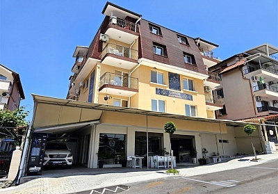 Почивка в Китен: Изживейте незабравими моменти в хотел Лотос