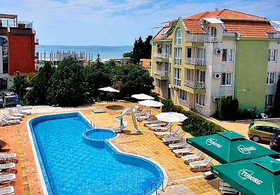 Почивка край плажа в Равда: Насладете се на спокойствие и комфорт в Минт Фемили Хотел