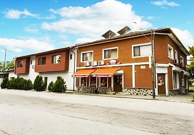 Почивка край Русе: Насладете се на уют и природа в къща за гости Кладенеца