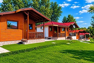 Почивка край София с нощувка и барбекю в Комплекс Елата, с. Заселе
