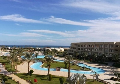 Почивка в MOVENPICK RESORT SOMA BAY 5*, Хургада, Египет! Чартърен полет от София + 7 нощувки на човек на база All Inclusive!