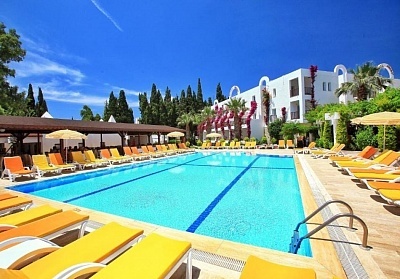 Почивка в NATUR GARDEN HOTEL 3*, Бодрум, Турция. Чартърен полет от София + 7 нощувки на човек на база All Inclusive