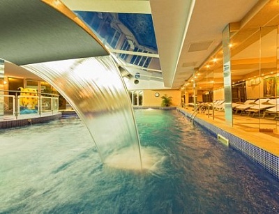 ПОЧИВКА В невероятният спа хотел Стримон Гардън*****Кюстендил! Нощувка със закуска + минерален басейн, Спа и Уелнес център на цени от 49.50лв. на човек!!!