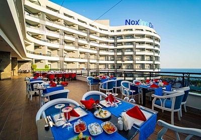  Почивка в NOX INN CLUB HOTEL 4*, Алания, Турция. Чартърен полет от София + 7 нощувки на човек на база All Inclusive 