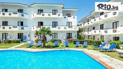 Почивка на първа линия в Халкидики, Гърция! Нощувка на база All Inclusive в Xenios Dolphin Beach Hotel 3* + басейн и паркинг, от Ambotis Holidays
