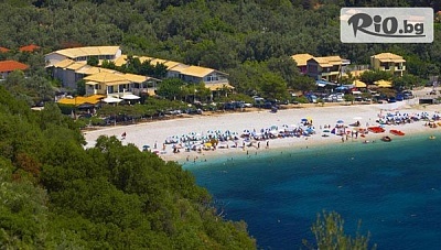 Почивка на първа линия на о-в Лефкада! 5 или 7 нощувки със закуски в Rouda Bay Beach Hotel, от Солвекс