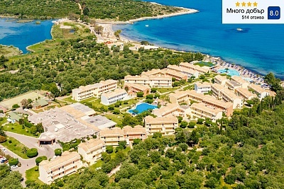 Почивка на първа линия в Mareblue Beach Resort, Корфу, Гърция