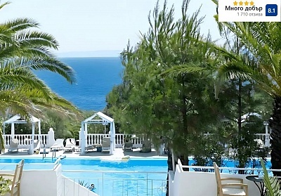 Почивка на 150м от плажа в Bianco Olympico Beach Resort, Ситония