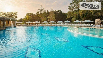 Почивка на 150 м. от плажа в Приморско от 22.06 до 1.07 и от 25.08 до 6.09! All Inclusive нощувка за до четирима + 2 шезлонга и чадър на плажа, от Хотел Форест Бийч 4*