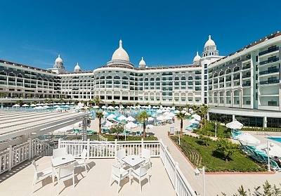 Почивка през 2024г. в Diamond Premium Hotel & Spa 5*, Сиде, Турция! Автобусен транспорт + 7 нощувки на база Ultra Аll Inclusive на човек + басейни, аквапарк и СПА. Дете до 12.99г. БЕЗПЛАТНО!