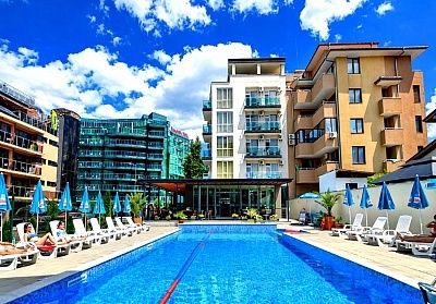 Почивка в Приморско: All Inclusive и басейн в хотел Свети Димитър