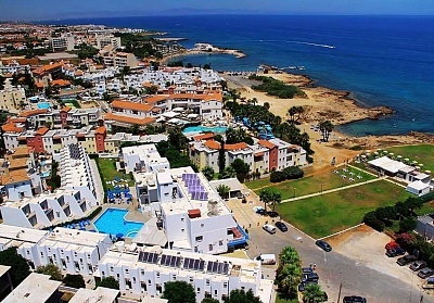 Почивка в Протарас, Кипър: Полет и нощувки в Penelope Beach Hotel