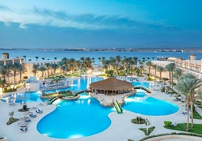 Почивка в PYRAMISA BEACH RESORT 5*, Хургада, Египет! Чартърен полет от София + 7 нощувки на човек на база All Inclusive!