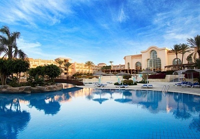 Почивка в PYRAMISA BEACH RESORT 5*, Хургада, Египет! Чартърен полет от София + 7 нощувки на човек на база All Inclusive!