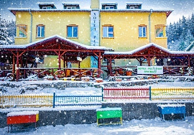 Почивка до Рилски манастир в Хотел При Мечо с включена закуска