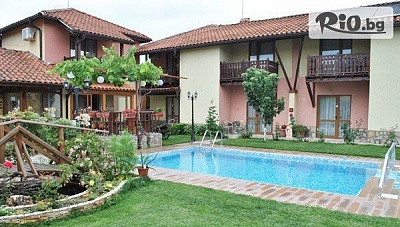 Почивка в Семеен хотел Комплекс Градина Огняново със закуска и СПА удоволствия